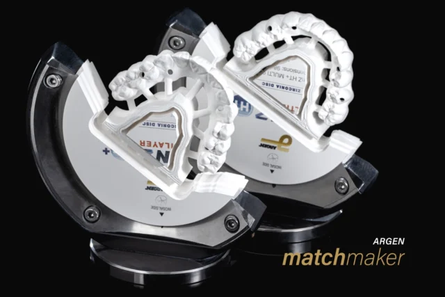 ➜ Große Fälle. Große Verantwortung!
Und am Ende des Jahres wieder die gleiche Erkenntnis:
Premium-Materialien sind kein Luxus. Sie sind die Basis für Qualität und Sicherheit.
.
#Zahntechnik #Teamwork #Ästhetik #Zahnmedizin #dentalpassion #siriusceramics #masterclassbycarstenfischer#ARGEN_Z_Highlights #argenmatchmaker  #GCInitial #ARGENZHT+ML